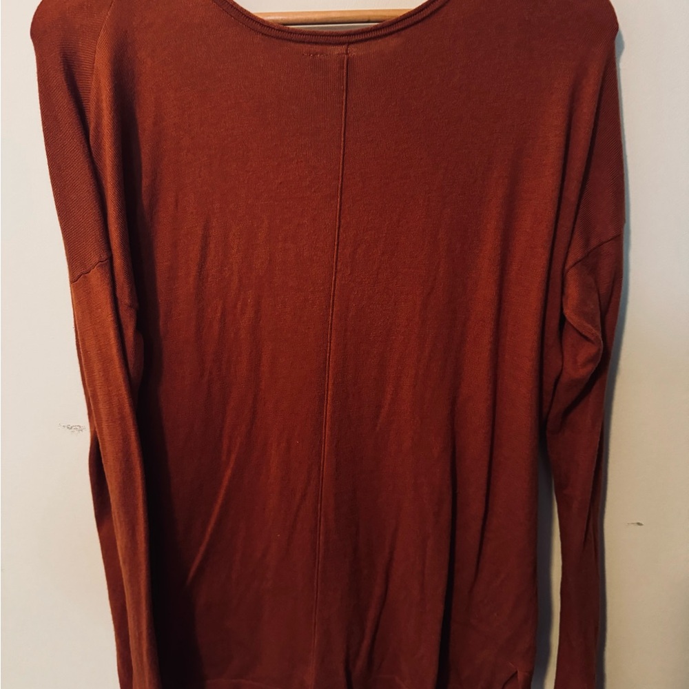 Orb sweater - rust colour - good condition